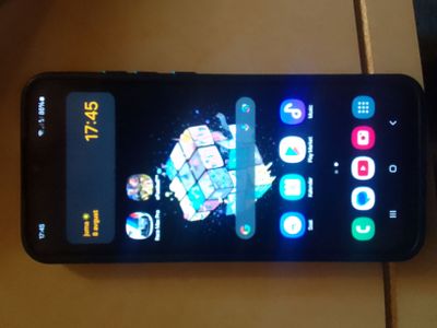 Sotiladigon Telefon A04E Samsung