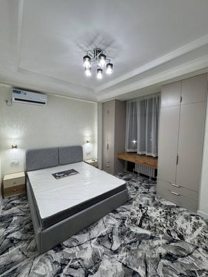 chilonzor 19kvartldagi uy arendaga berilad