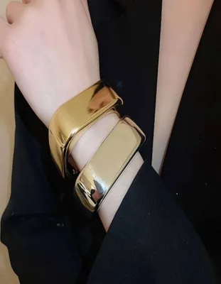 Kumush shop Online magazinidan topasiz