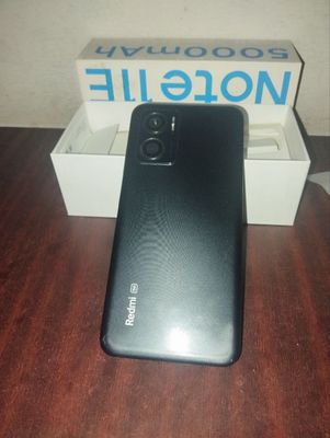 Redmi Note 11 E.