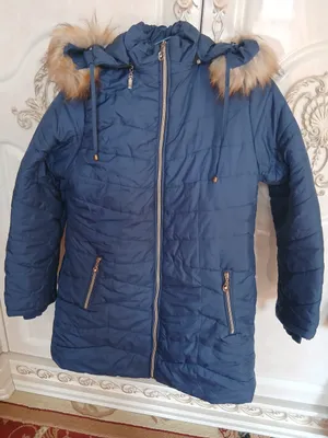 Ayollar kurtkasi sotiladi