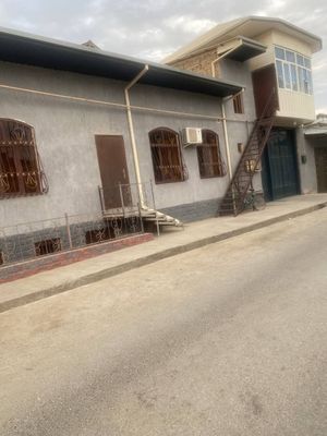 Hovli ijaraga. Umid stadionni yonida