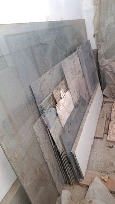 Продаётся стекло. В разных размерах. Недорого. В хорошем состоянии