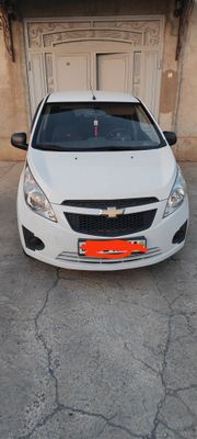 Spark sotiladi