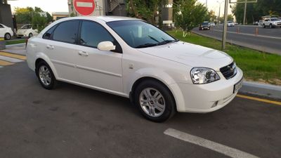 Chevrolet Lasetti 2011 (MT) 2 позиция (MТ) Двигатель: 1.8 Год: 2011 П