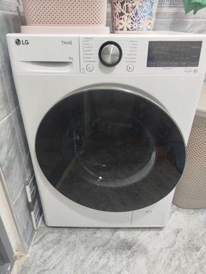 Стиральная машинка LG, 9кг, с функцией wi fi