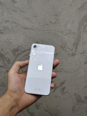 iPhone se 2 128 gb
