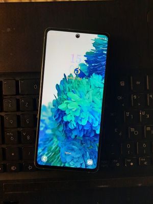 Samsung s20 Fe holati ideal