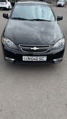 Jentra 2021 qora top toza shumka polni mers salon