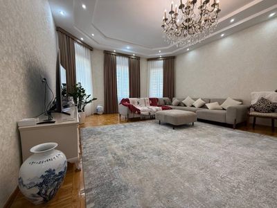 Продаётся Дом 8.3 соток ремонт центр Луначарского Мирзо Улугбек