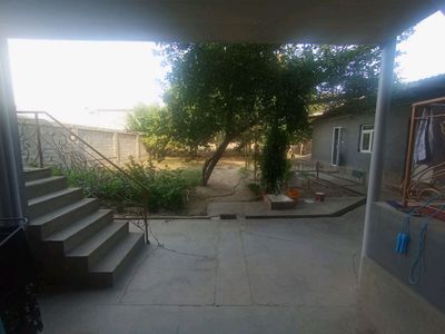 Uchastka sotiladi 8 sotix