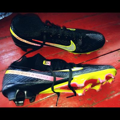 Nike AirZoom dan Butsi