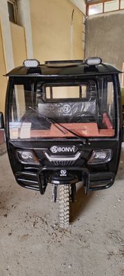 Muraver sotiladi