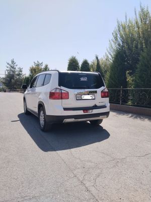 Шевроле Орландо 1