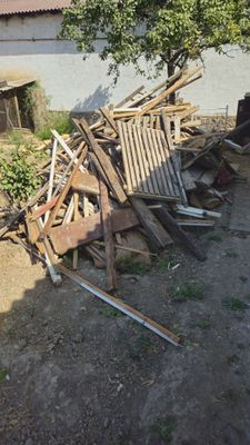 Продаются дрова строительные, крупные и мелкие