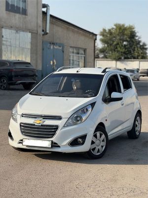 Spark 2011 mexanika gaz yoq