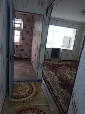 Срочно продаю Квартира 2 х комната адрес Гулливер 34 школа цена 29 00