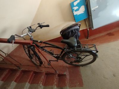 Velosiped sotiladi 700 000