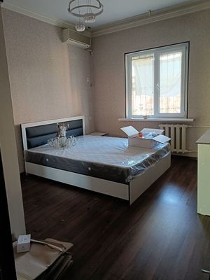 Юнусобод 8 кварталда 3/3/5 хоналик уй арендага берилади. Нархи 500 у.е