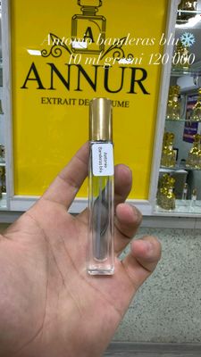 200xil hidagi origan Extra De Parfumelar raspiv