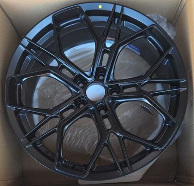Диски R19 / 5x114 Новые Черный мат