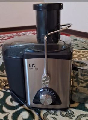LG Соковыжмалка сатылады