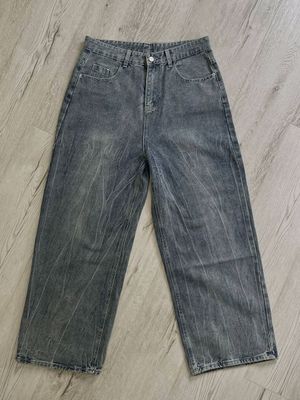baggy jeans