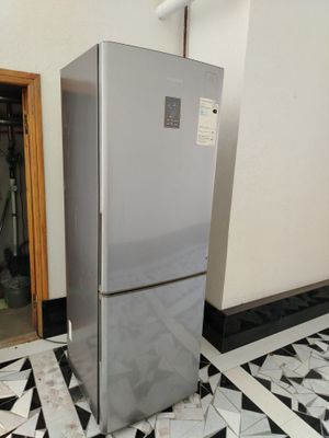 Samsung muzlatgich Super narx