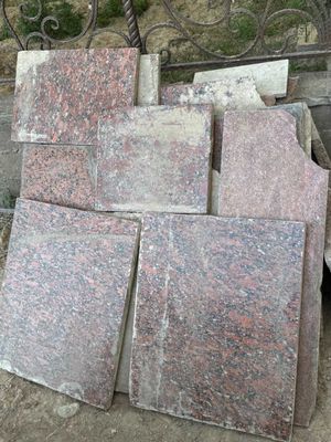 Отдам даром гранит красный б/у