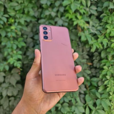Samsung Galaxy Buddy 2