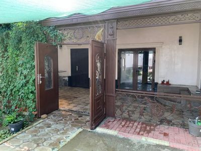 Продается свой 2-х этажный евродом в Чирчике 7 комнат 6соток