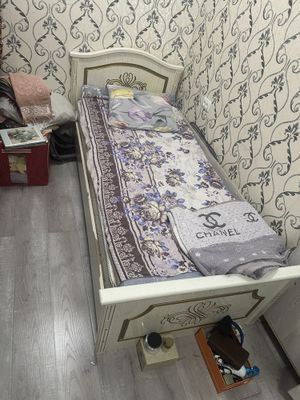Продается кровать