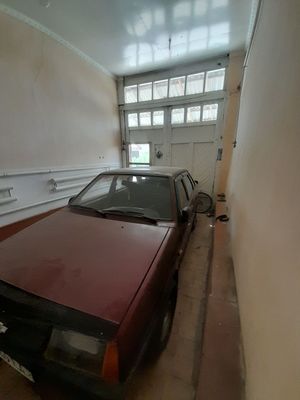Vaz 21099 satiladi