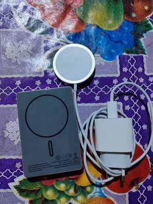 Powerbank 10000 mAh+ Mage safe zaryadka