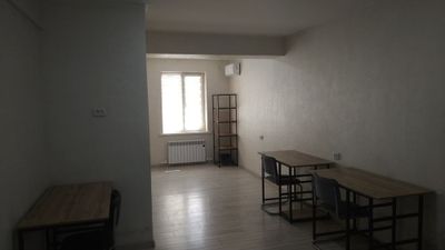 Аренда под офис 15 минут от метро Бодомзор 30м2 БЦ, С МЕБЕЛЬЮ! 24/7