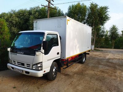 Продам isuzu 5 тонник бухаре