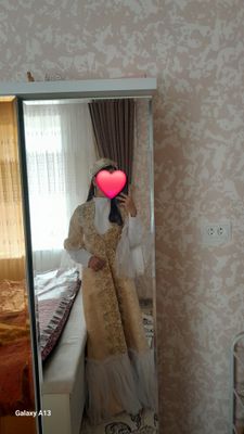 Kelinlar uchun ansanbl, qalpoĝi bilan birga