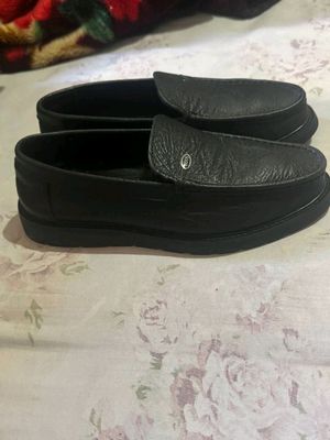 Продается абсолютный новый макасины