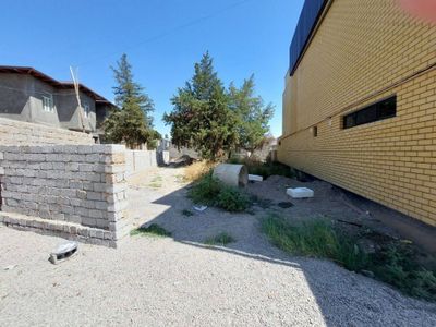 Продается земельный участок 4 сотки Алишеробод