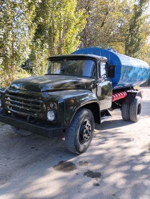 Zil 30 sotiladi srochno