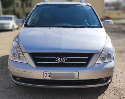 Kia Carnival II минивэн