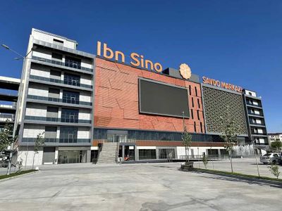 Stroy Mart , Ibn Sino Savdo markazida Magazin sotiladi