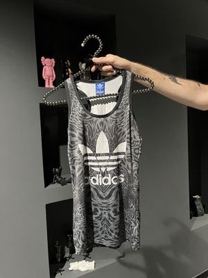 Спортивная майка женская