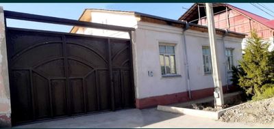 Котеж сотилади коттедж
