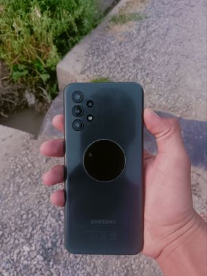SAMSUNG Galaxy A13