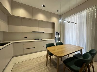 Продам Евро-Коттедж в Альфраганусе, 5 комнат, 2 соток
