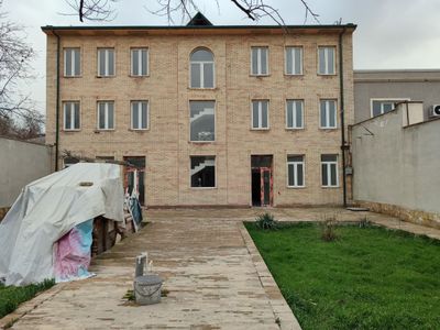 Продается дом под бизнес гостиница клиника детский сад
