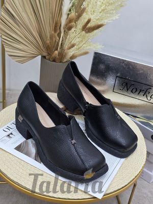Кожаные туфли, каблук 5 см, размеры 40-43
