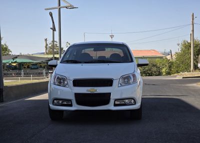Chevrolet Nexia 3 sotiladi, bir qo'l moshina, xolati ideal