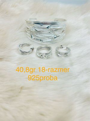 Elegantniy serebreniy komplekt 40,8gr 18-razmer 925proba